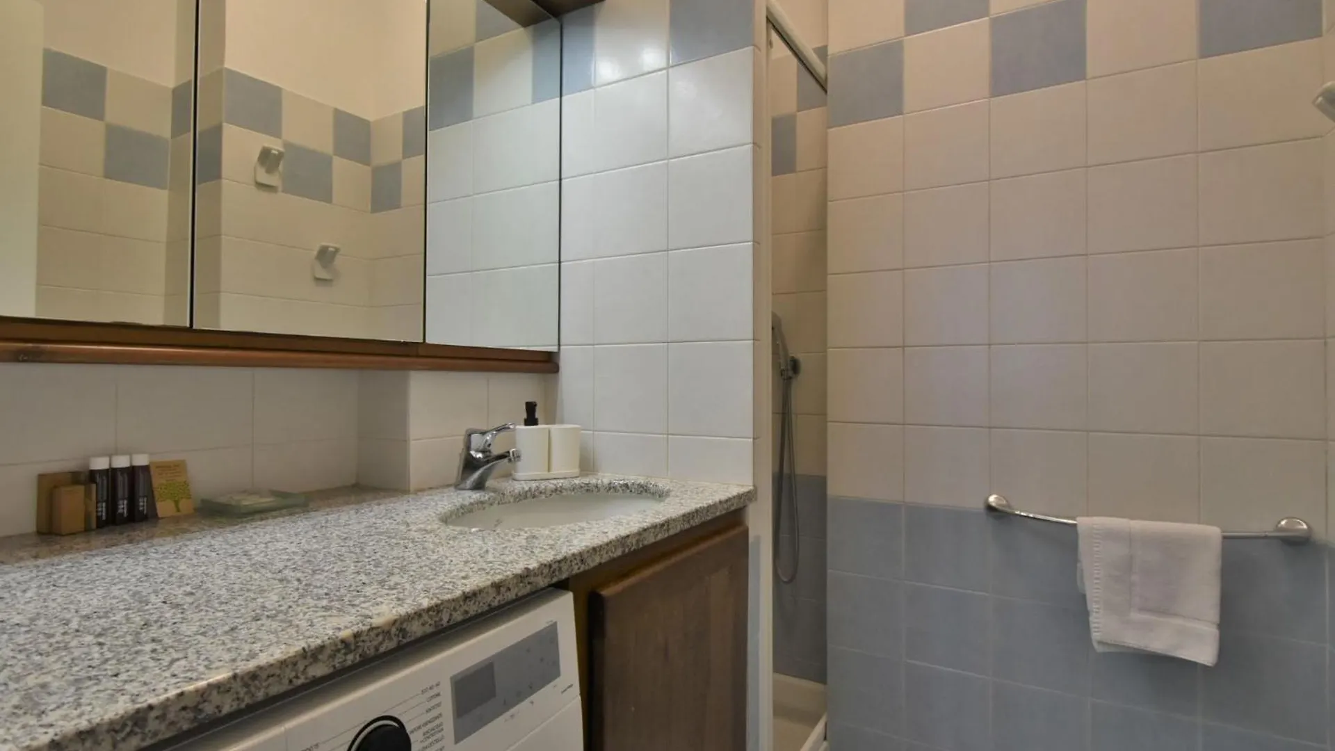 Apartment Bacchiglione Garden View By Interhome Milan
